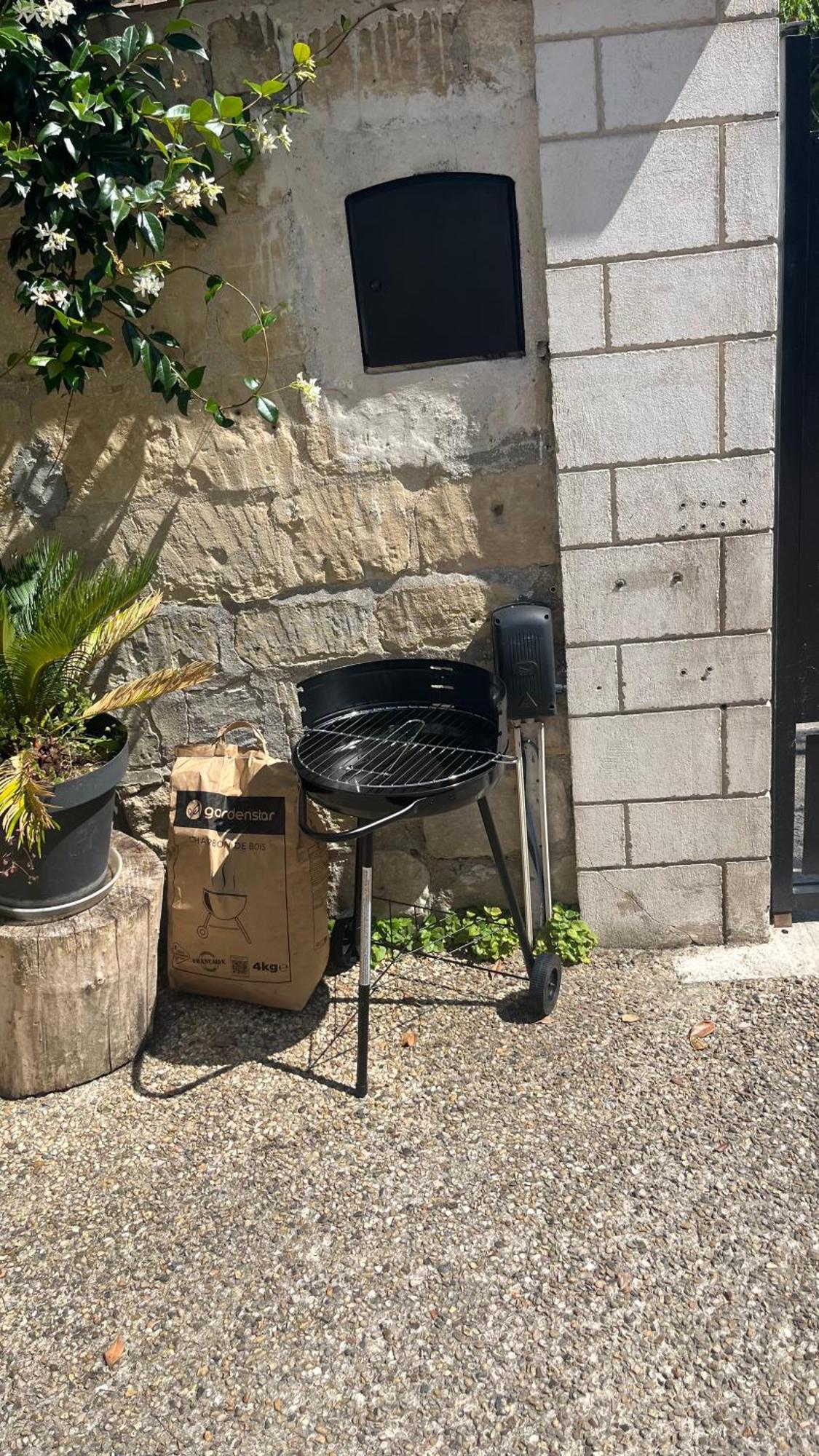 Mini Studio Et Espace Exterieur Méry-sur-Oise Exterior foto